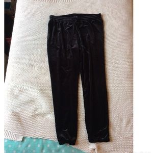 Gap Factory Black Velvet Velour Joggers 